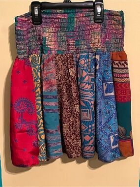 EARTHBOUND NWOT Boho SHORTS